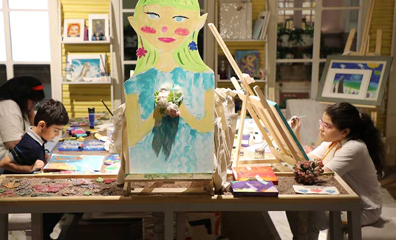 کارگاه های هم آموزی | Workshops - مبلمان هارمونی Workshop-Painting2