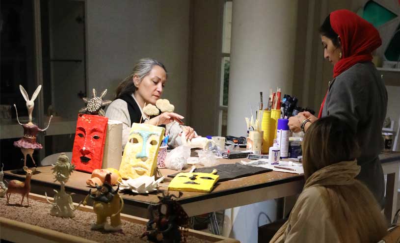 کارگاه های هم آموزی | Workshops - مبلمان هارمونی Workshop-papier-mache2